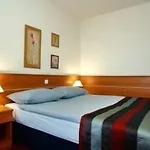 Creina Hotel