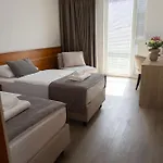 Creina Hotel 4*
