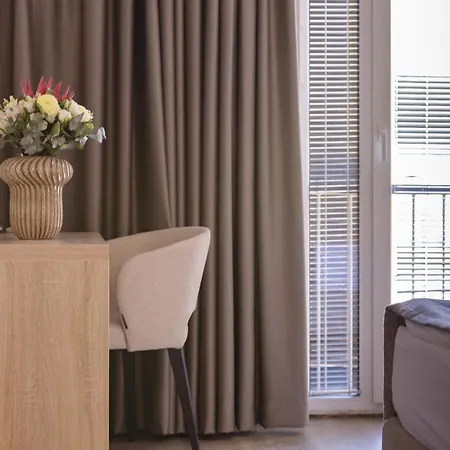 Creina Hotel 4*