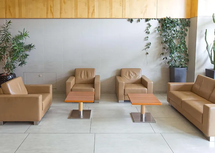 Creina 4* קראנז'